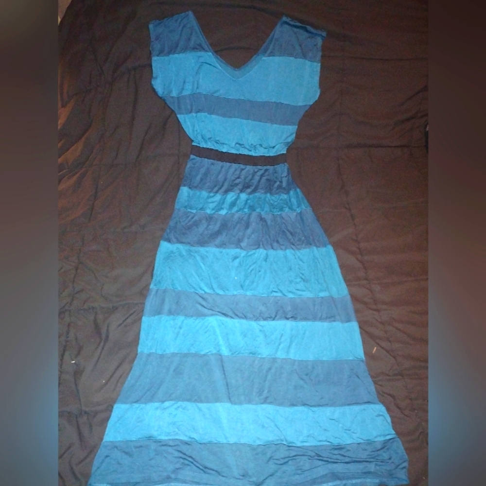 New Comfy Teal Maxi Dress